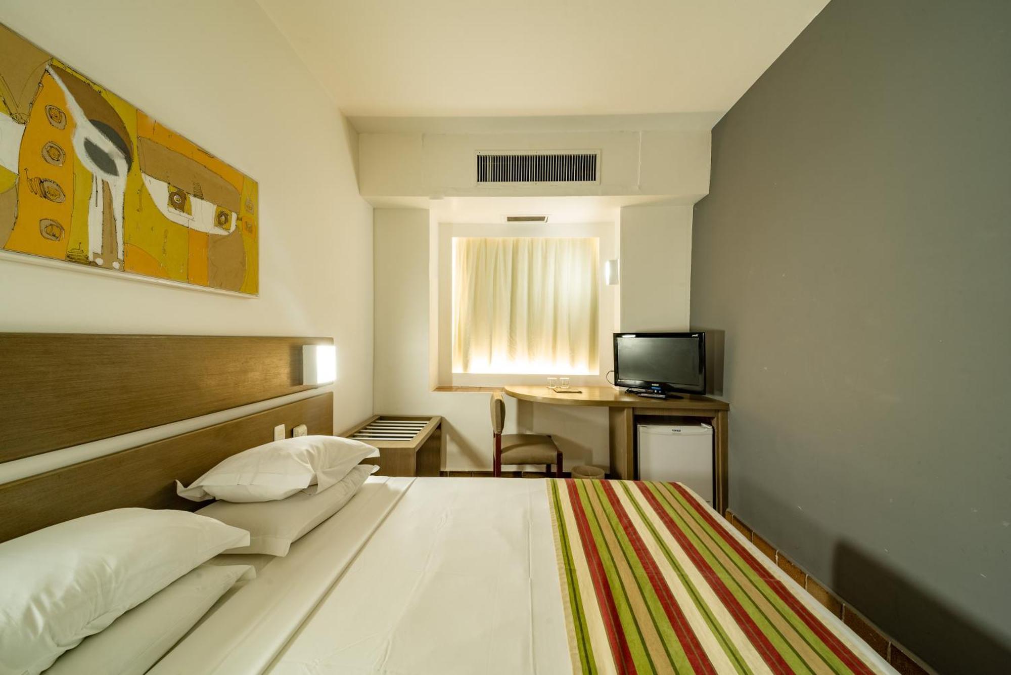 Hotel Oasis Atlantico Imperial Fortaleza  Esterno foto